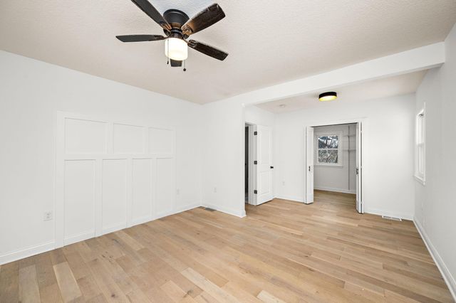 1756 Saunders Avenue, Saint Paul, MN 55116