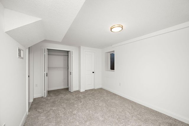 1756 Saunders Avenue, Saint Paul, MN 55116