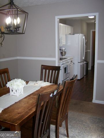 111 Wolf Creek Way, Locust Grove, GA 30248