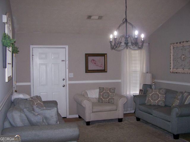 111 Wolf Creek Way, Locust Grove, GA 30248