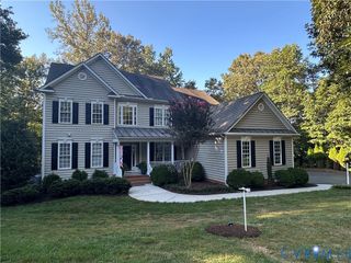 2515 Crest Hollow Ct, Goochland, VA 23063