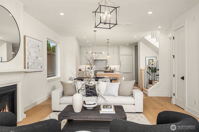 12605 NE 80th Street, Kirkland, WA 98033