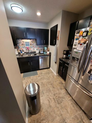 311 Pleasant Avenue 404, Saint Paul, MN 55102