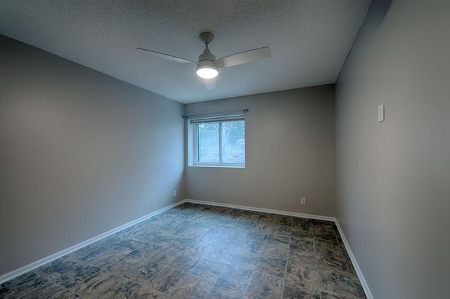 311 Pleasant Avenue 404, Saint Paul, MN 55102