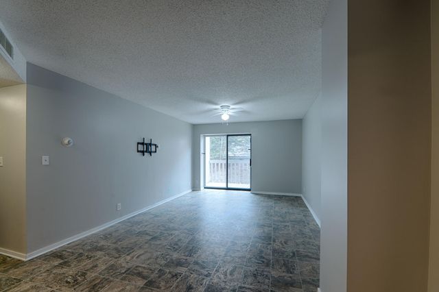 311 Pleasant Avenue 404, Saint Paul, MN 55102