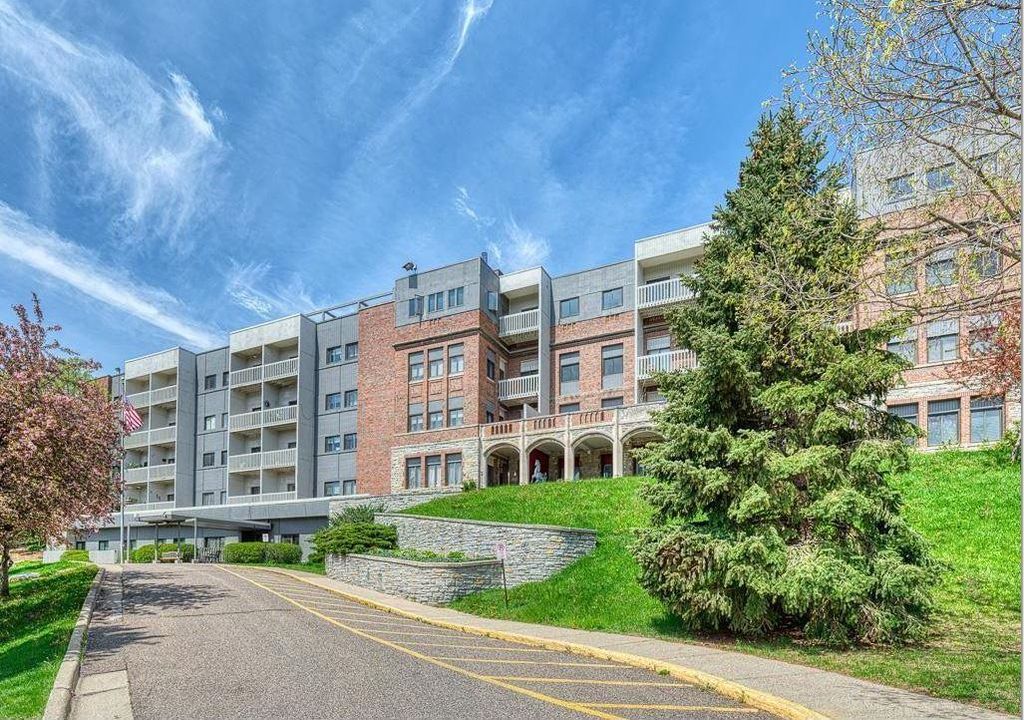 311 Pleasant Avenue 404, Saint Paul, MN 55102