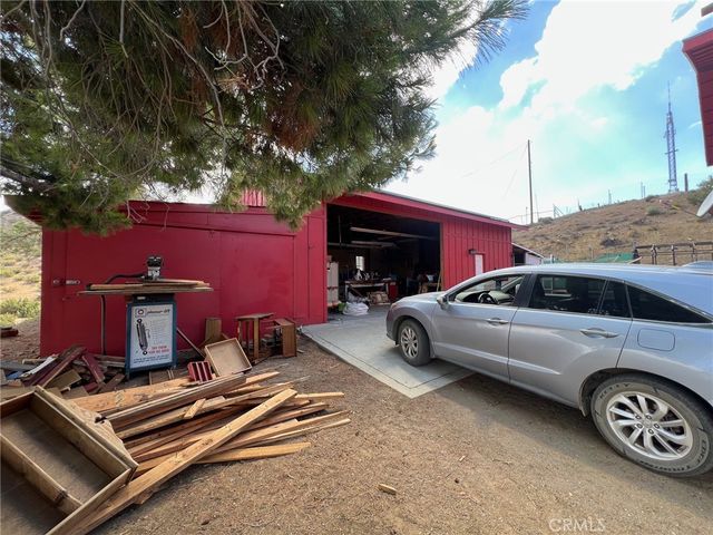 6151 Hubbard Road, Acton, CA 93510