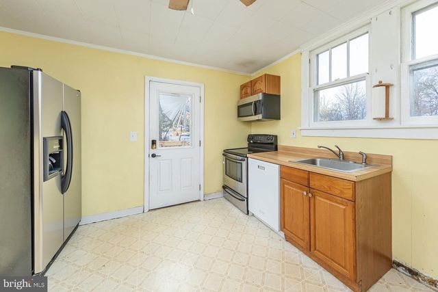 437 E BARBER AVE, Woodbury, NJ 08096