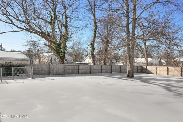 161 Louisiana Avenue, Ewing, NJ 08638