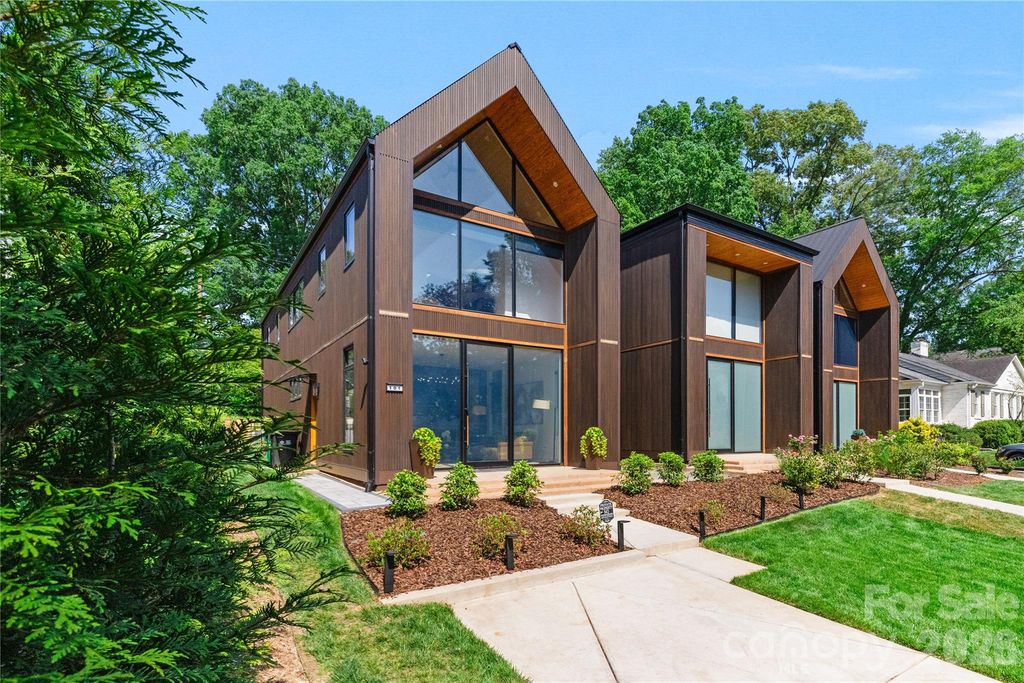 5447 Topping Place 101, Charlotte, NC 28209