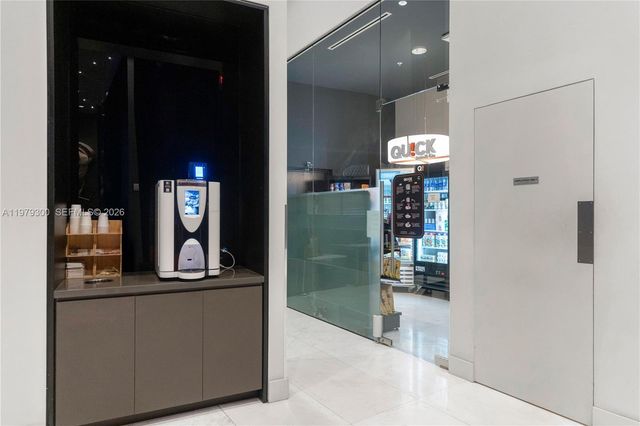 3900 Biscayne Blvd S-916, Miami, FL 33137