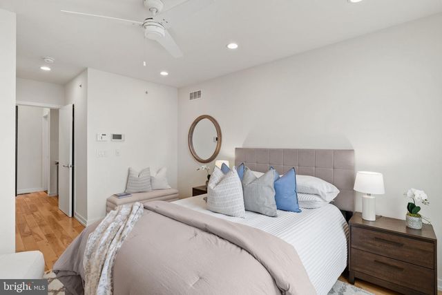 2339 DICKINSON ST, Philadelphia, PA 19146