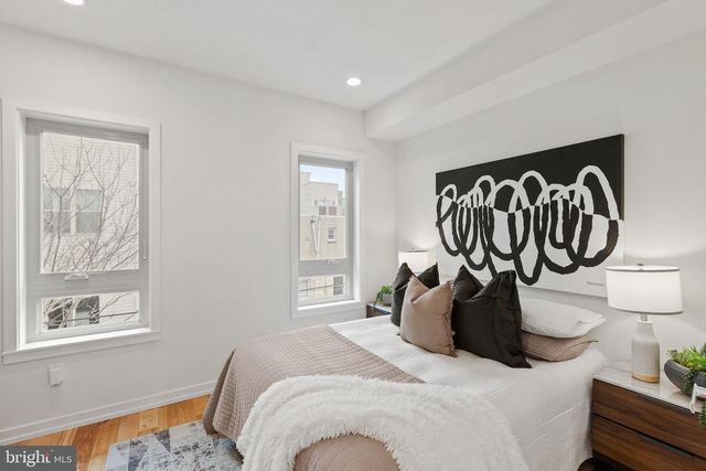 2339 DICKINSON ST, Philadelphia, PA 19146