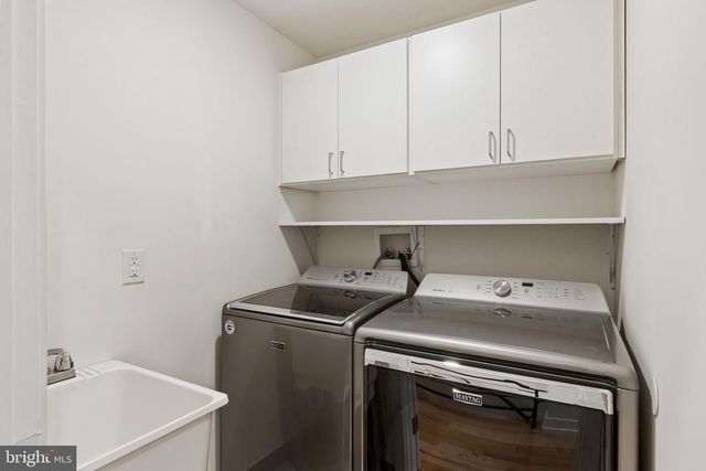 2339 DICKINSON ST, Philadelphia, PA 19146