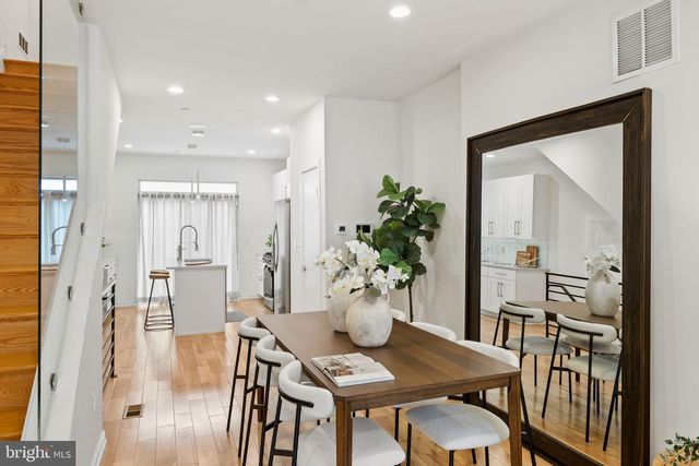 2339 DICKINSON ST, Philadelphia, PA 19146