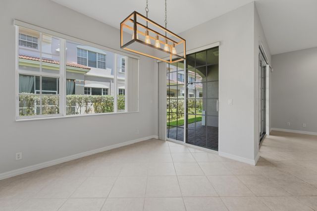 126 LANCASTER Road, Boynton Beach, FL 33426