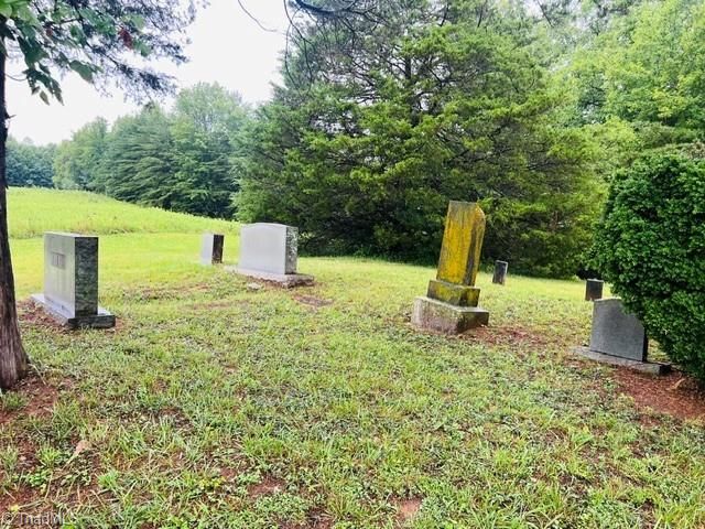 5645 Ararat Highway, Ararat, VA 24053