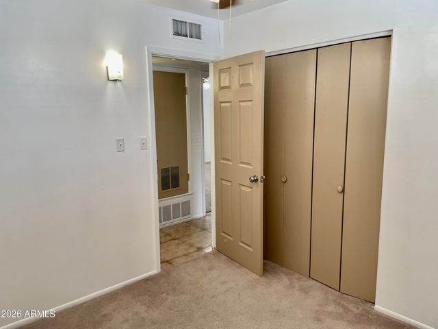 949 W Parkway Boulevard, Tempe, AZ 85281