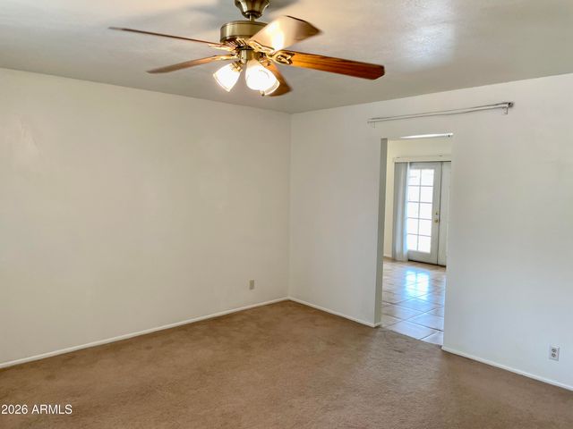 949 W Parkway Boulevard, Tempe, AZ 85281