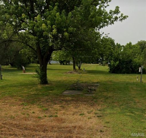 300 W Mill Street 37, Marissa, IL 62257