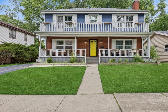 833 Elm Street, Flossmoor, IL 60422