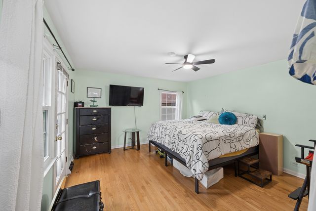 833 Elm Street, Flossmoor, IL 60422