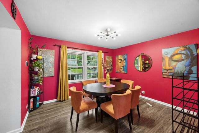 833 Elm Street, Flossmoor, IL 60422