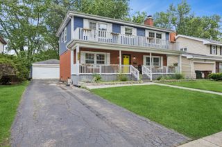 833 Elm Street, Flossmoor, IL 60422