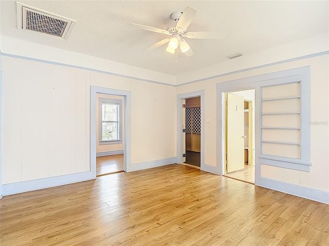 1004 E 22ND AVENUE, Tampa, FL 33605