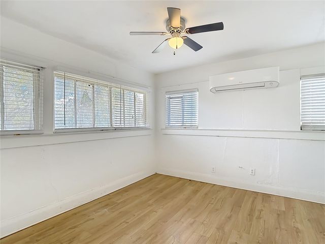 1004 E 22ND AVENUE, Tampa, FL 33605