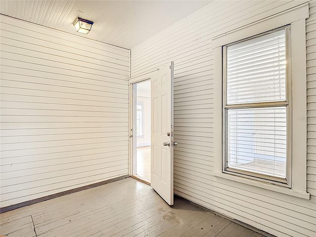 1004 E 22ND AVENUE, Tampa, FL 33605