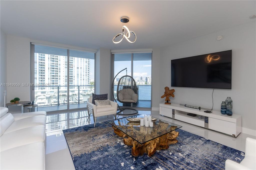 17111 Biscayne Blvd 505, North Miami Beach, FL 33160