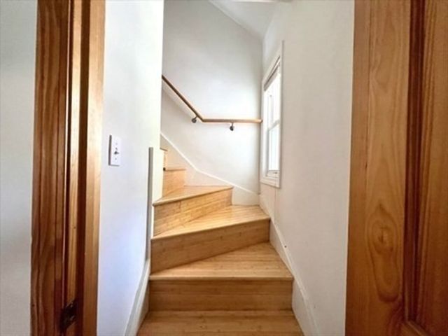 41 Woodward 41, Quincy, MA 02169