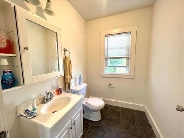 41 Woodward 41, Quincy, MA 02169