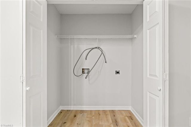 1724 Hertford Street, Greensboro, NC 27403