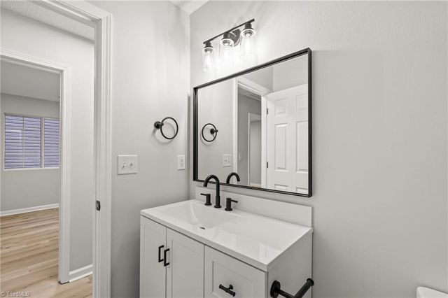 1724 Hertford Street, Greensboro, NC 27403