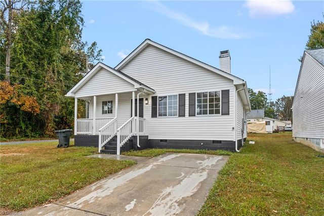 1724 Hertford Street, Greensboro, NC 27403