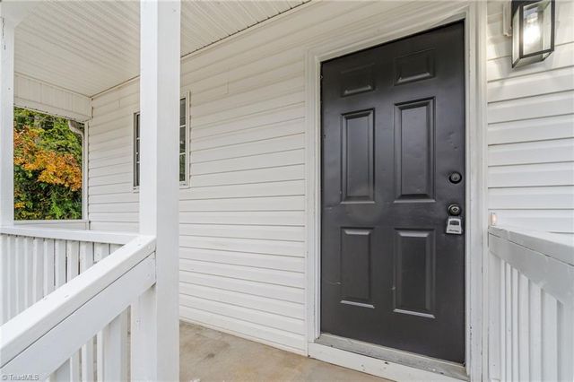 1724 Hertford Street, Greensboro, NC 27403