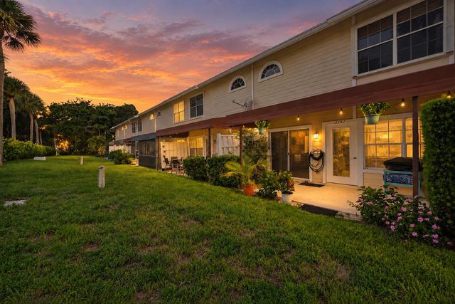 5282 Sapphire Valley, Boca Raton, FL 33486