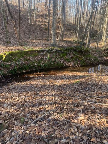 1252 Kelly Rd, Centerville, TN 37033