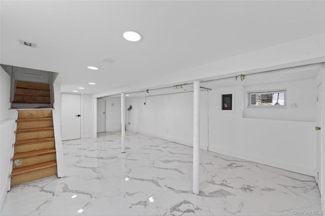 172-09 140th Avenue, Jamaica, NY 11434