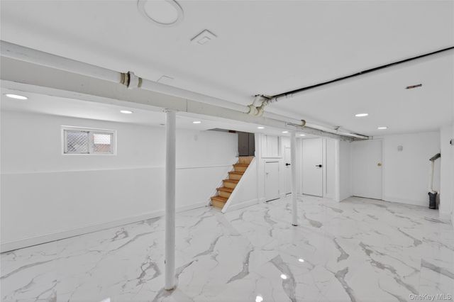 172-09 140th Avenue, Jamaica, NY 11434