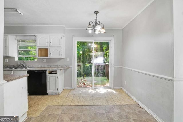 10146 Morris Drive SW, Covington, GA 30014