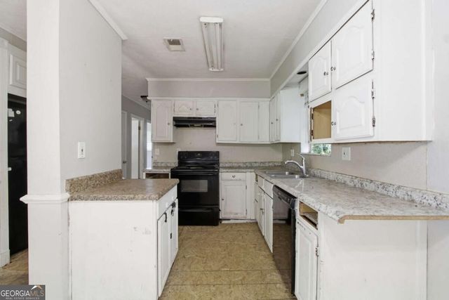 10146 Morris Drive SW, Covington, GA 30014