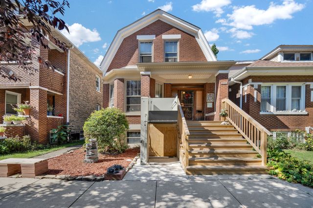 4132 S Mozart Street, Chicago, IL 60632