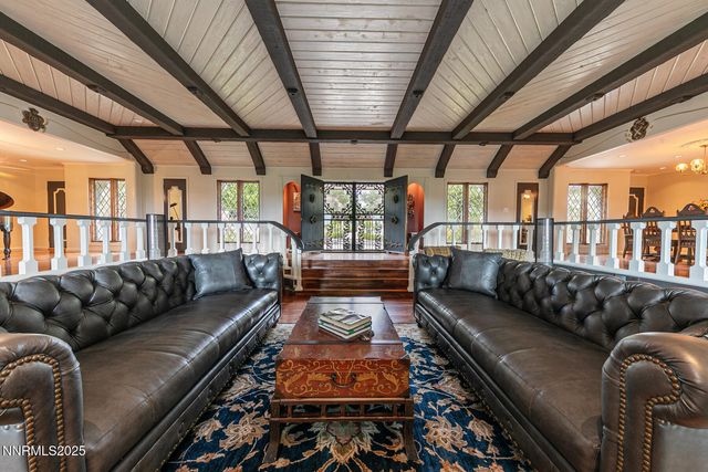 2000 Manzanita Lane, Reno, NV 89509