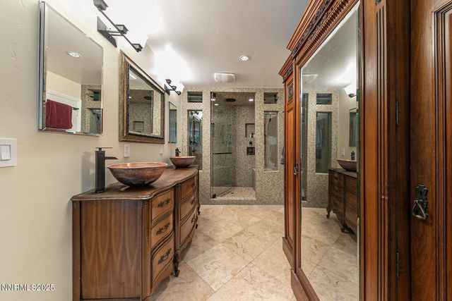 2000 Manzanita Lane, Reno, NV 89509