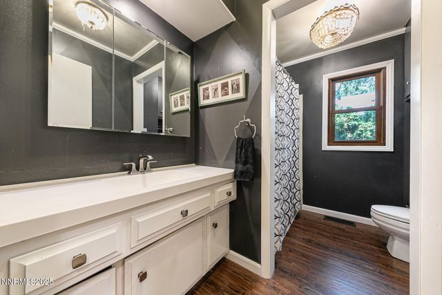 2000 Manzanita Lane, Reno, NV 89509