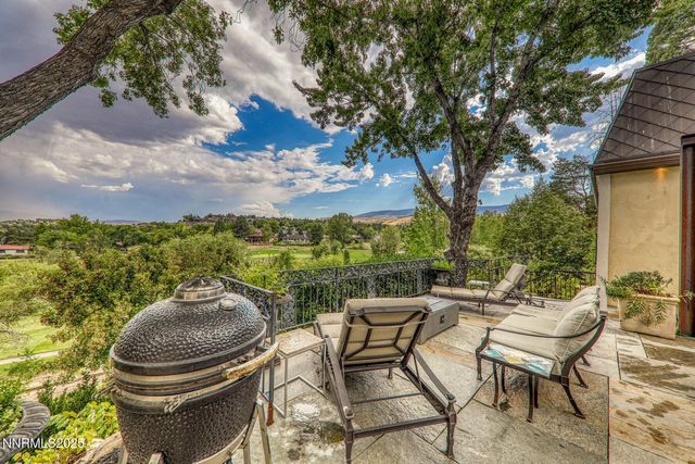 2000 Manzanita Lane, Reno, NV 89509