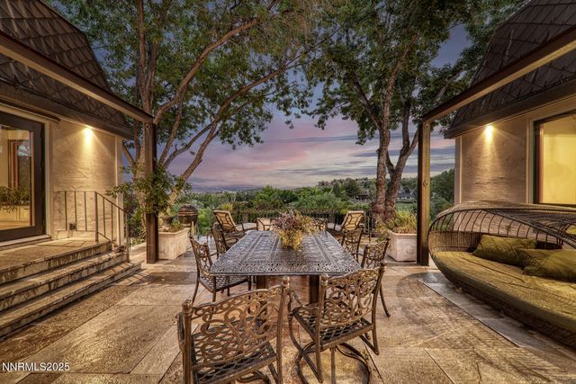 2000 Manzanita Lane, Reno, NV 89509